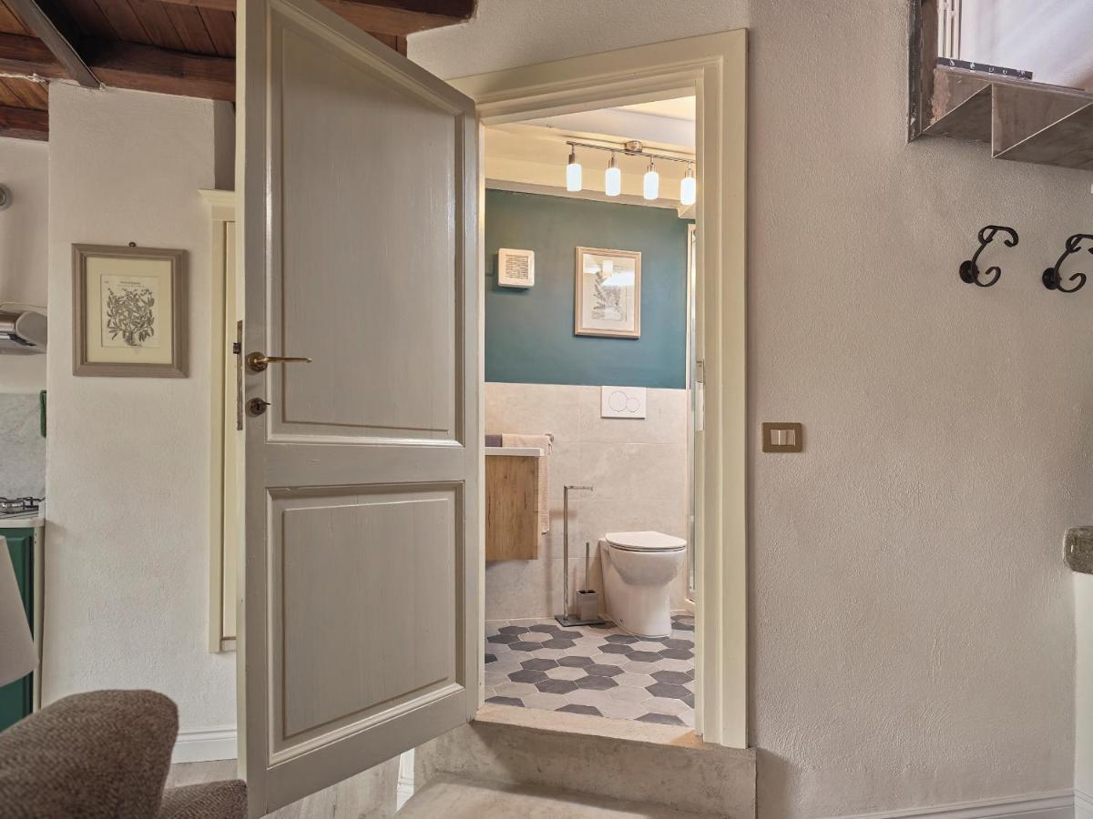 Agriturismo Castello Santa Margherita Cori 外观 照片