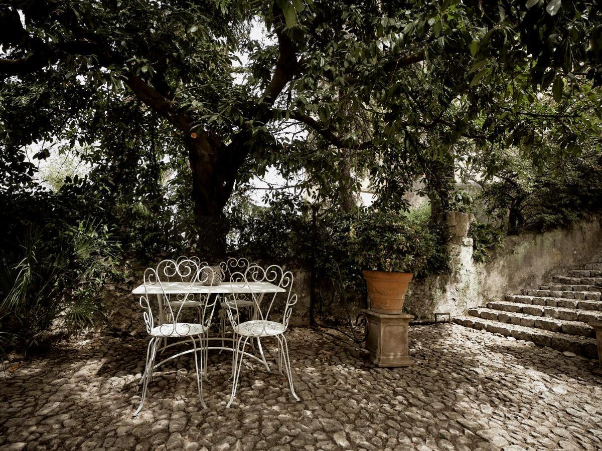 Agriturismo Castello Santa Margherita Cori 外观 照片