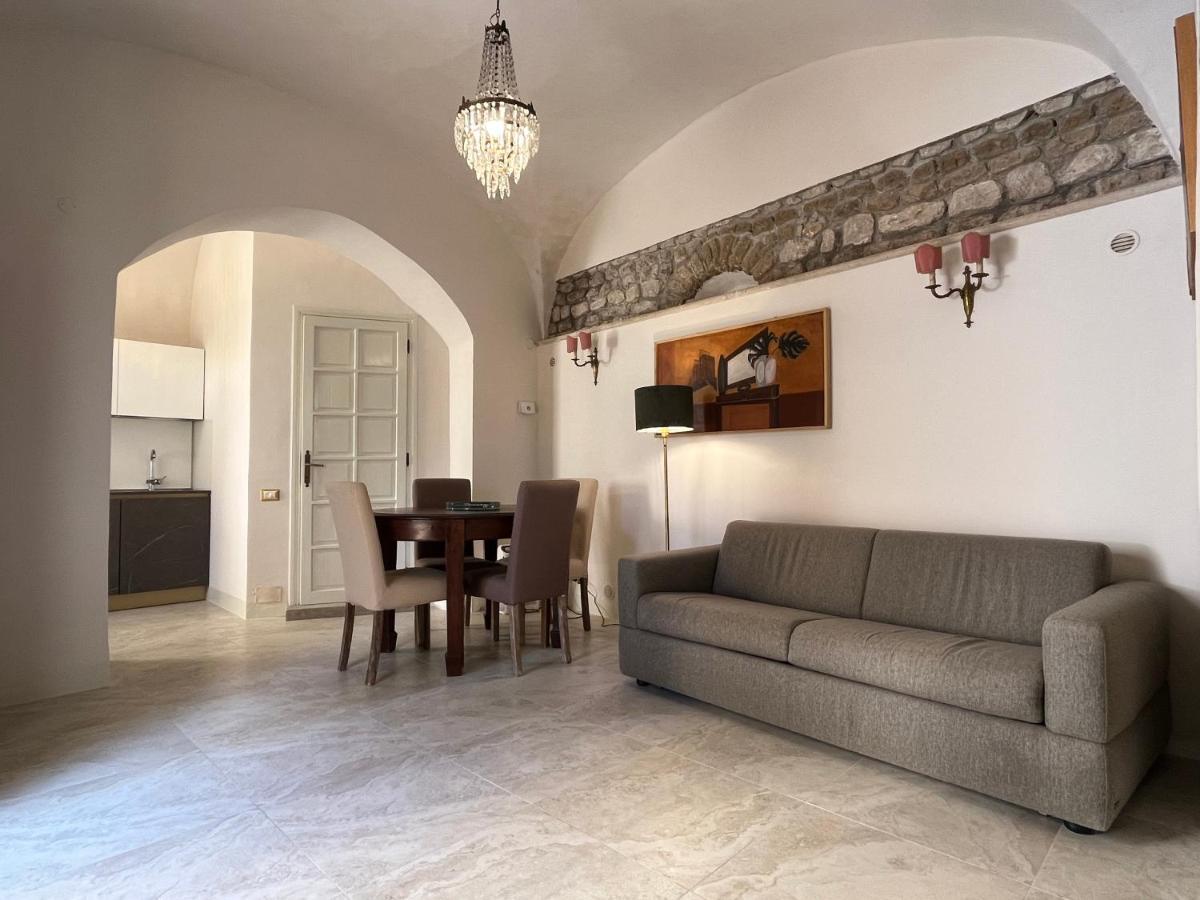 Agriturismo Castello Santa Margherita Cori 外观 照片
