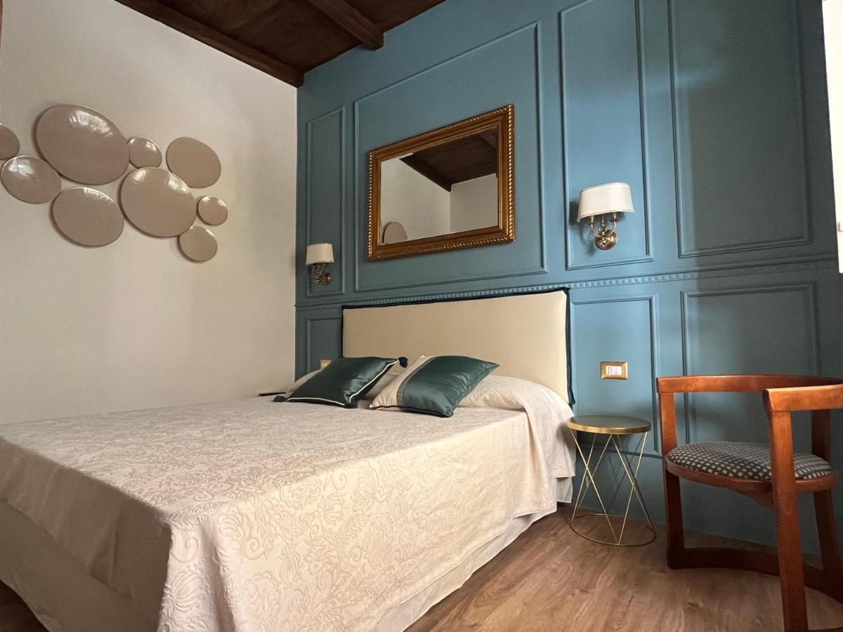 Agriturismo Castello Santa Margherita Cori 外观 照片