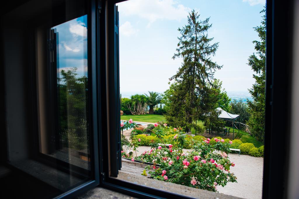 Agriturismo Castello Santa Margherita Cori 外观 照片