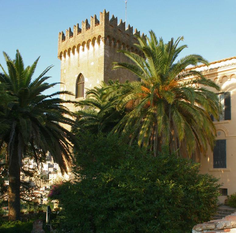 Agriturismo Castello Santa Margherita Cori 外观 照片
